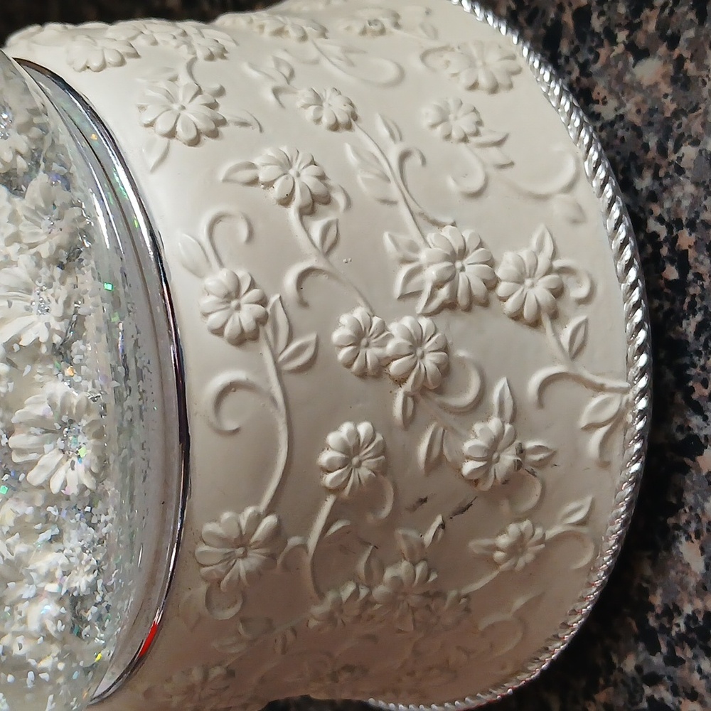 THINGS REMEMBERED Snow Globe with Glitter - Picture 6 of 8